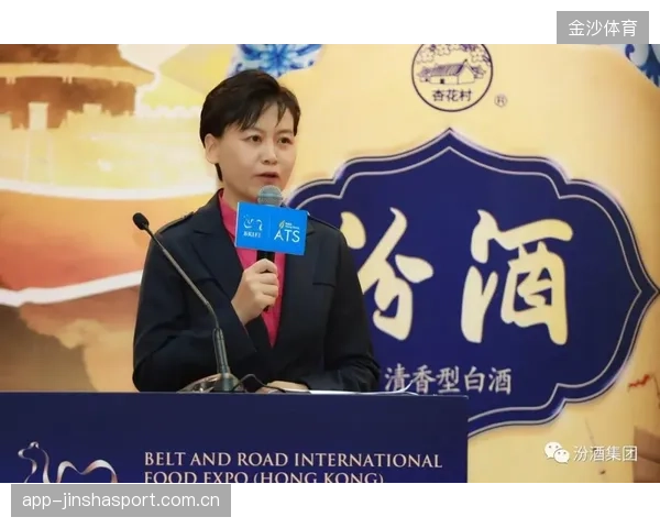 从“李昊徐彬杨希进首发”看青年球员的成长之路：如何从“小将”成长为“球星”？